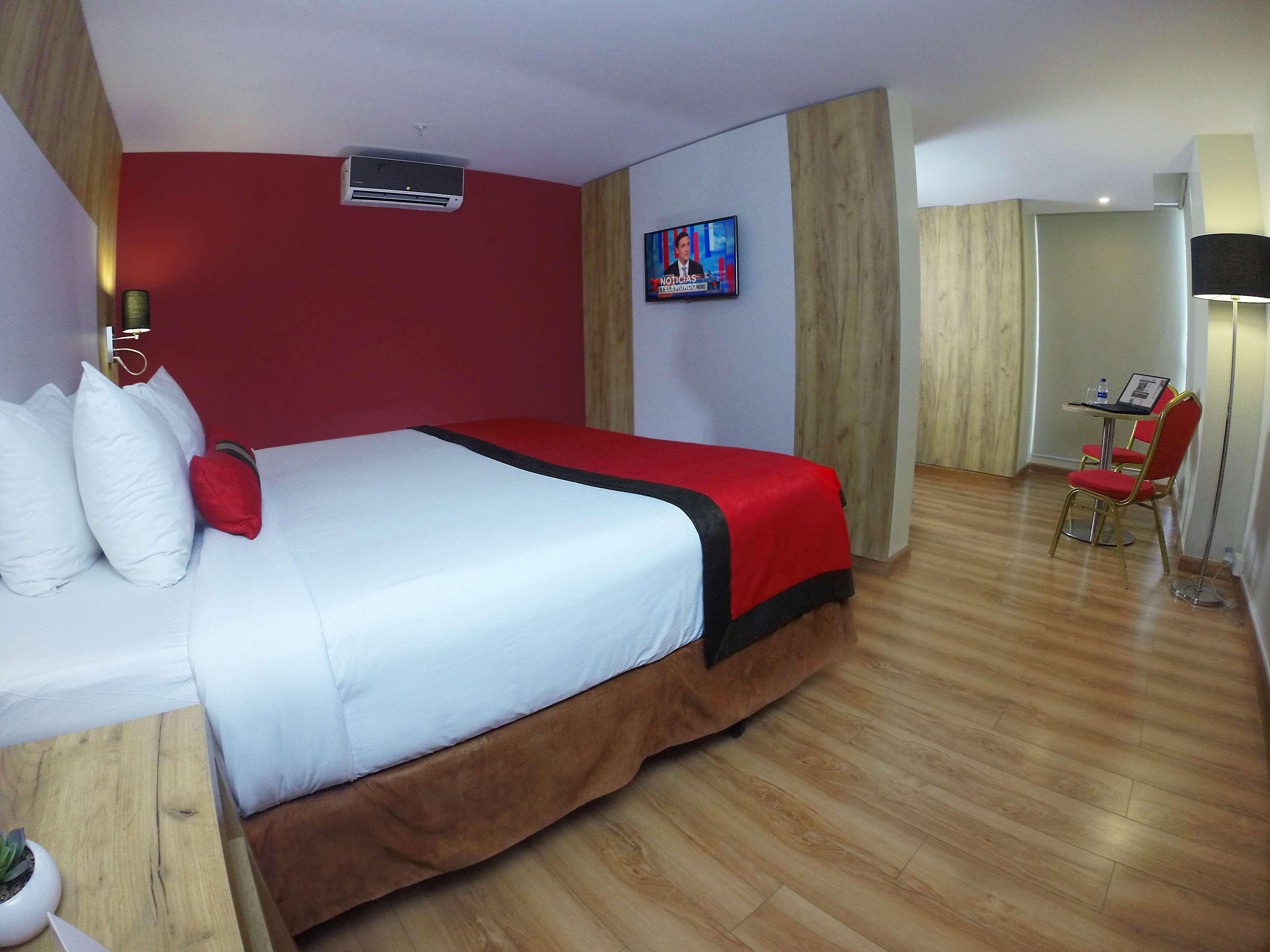 Hotel Ramada By Wyndham Panama Via Argentina Zewnętrze zdjęcie