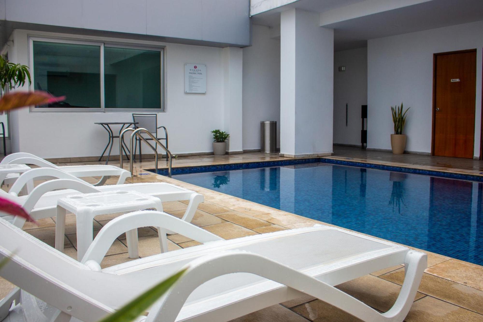 Hotel Ramada By Wyndham Panama Via Argentina Zewnętrze zdjęcie