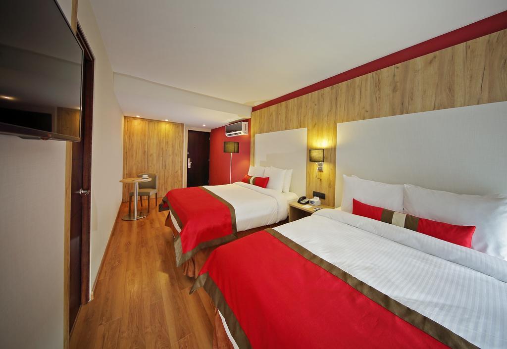 Hotel Ramada By Wyndham Panama Via Argentina Zewnętrze zdjęcie