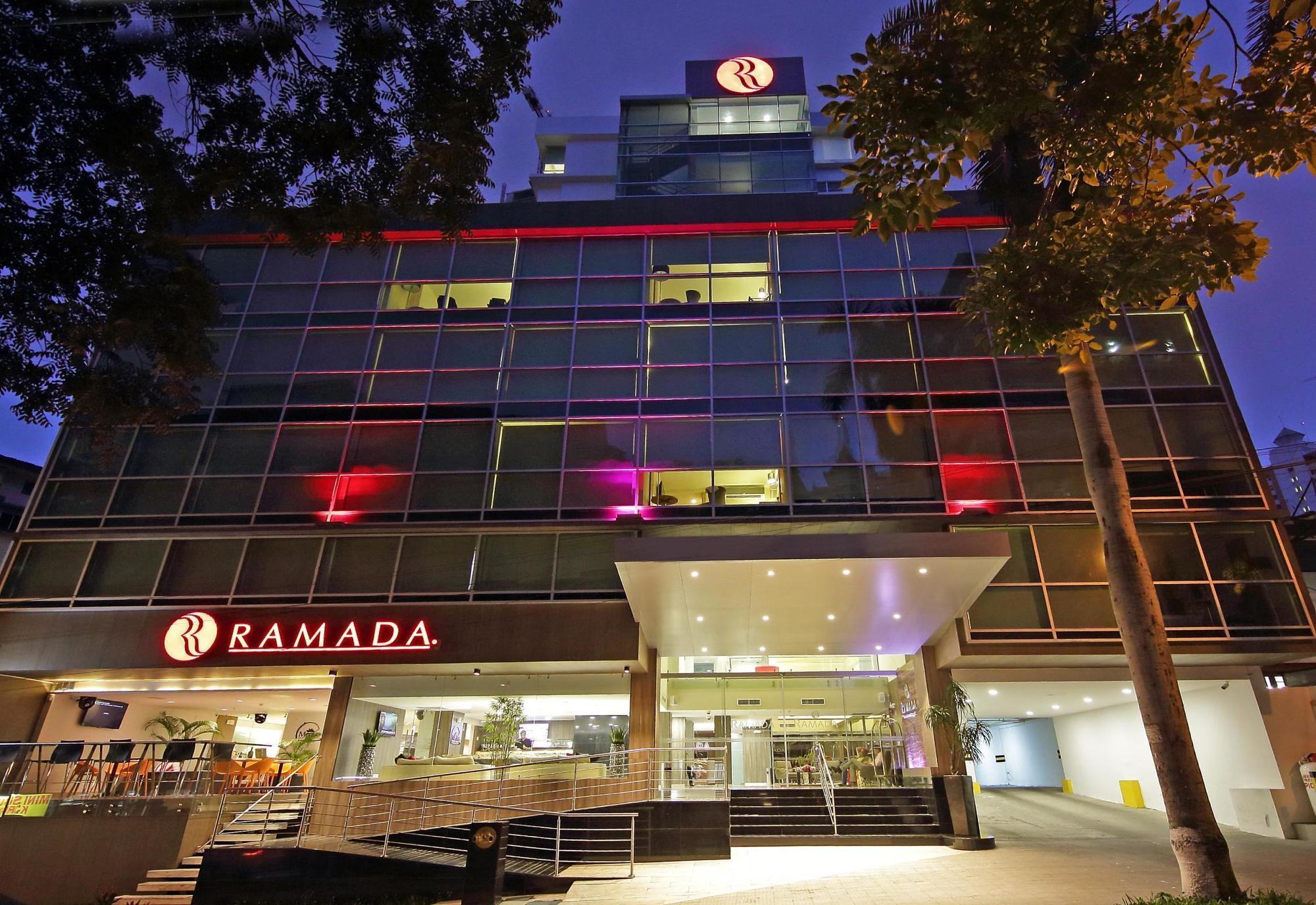 Hotel Ramada By Wyndham Panama Via Argentina Zewnętrze zdjęcie
